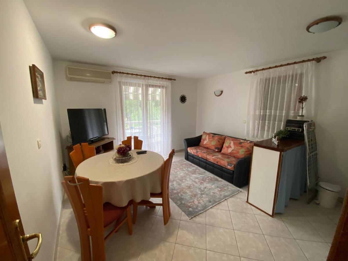 Apartman Ema Istriana Medulin Exterior photo